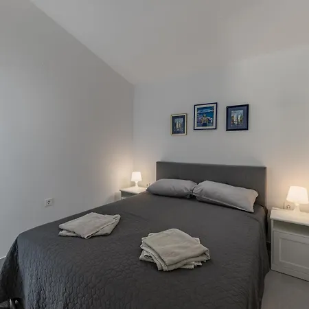 Апартаменты Punta Debij Select *