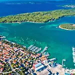 Punta Debij Select Punat