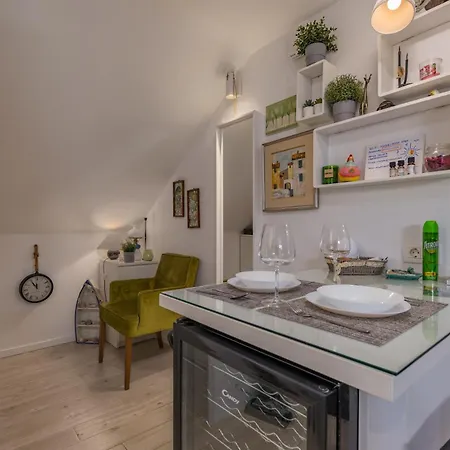 Punta Debij Select Apartman Punat