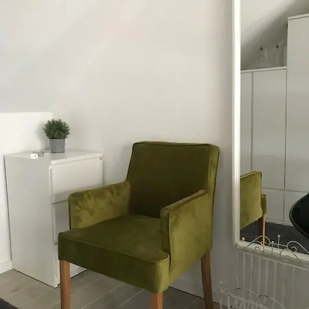 Laura Apartment